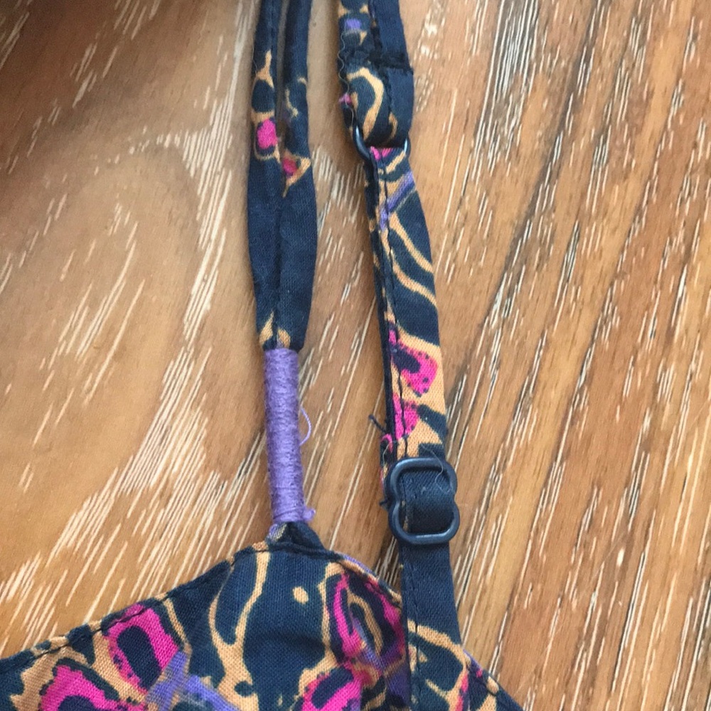 Patterned Crop - Picture 6 of 8